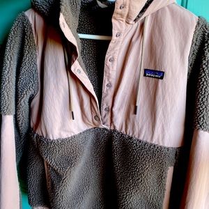Patagonia fleece and nylon jacket